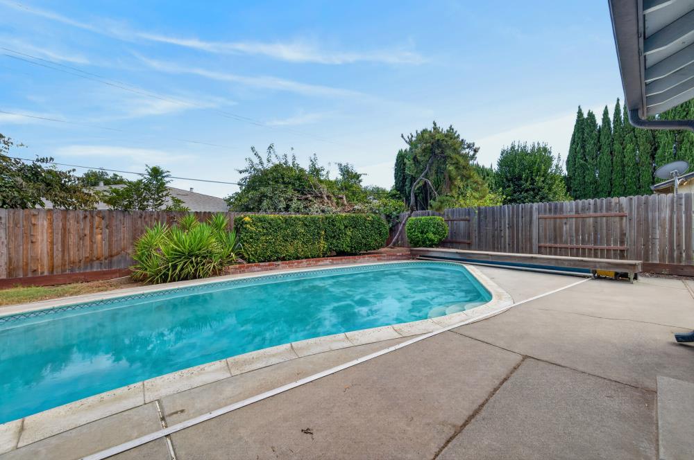 Property photo 49