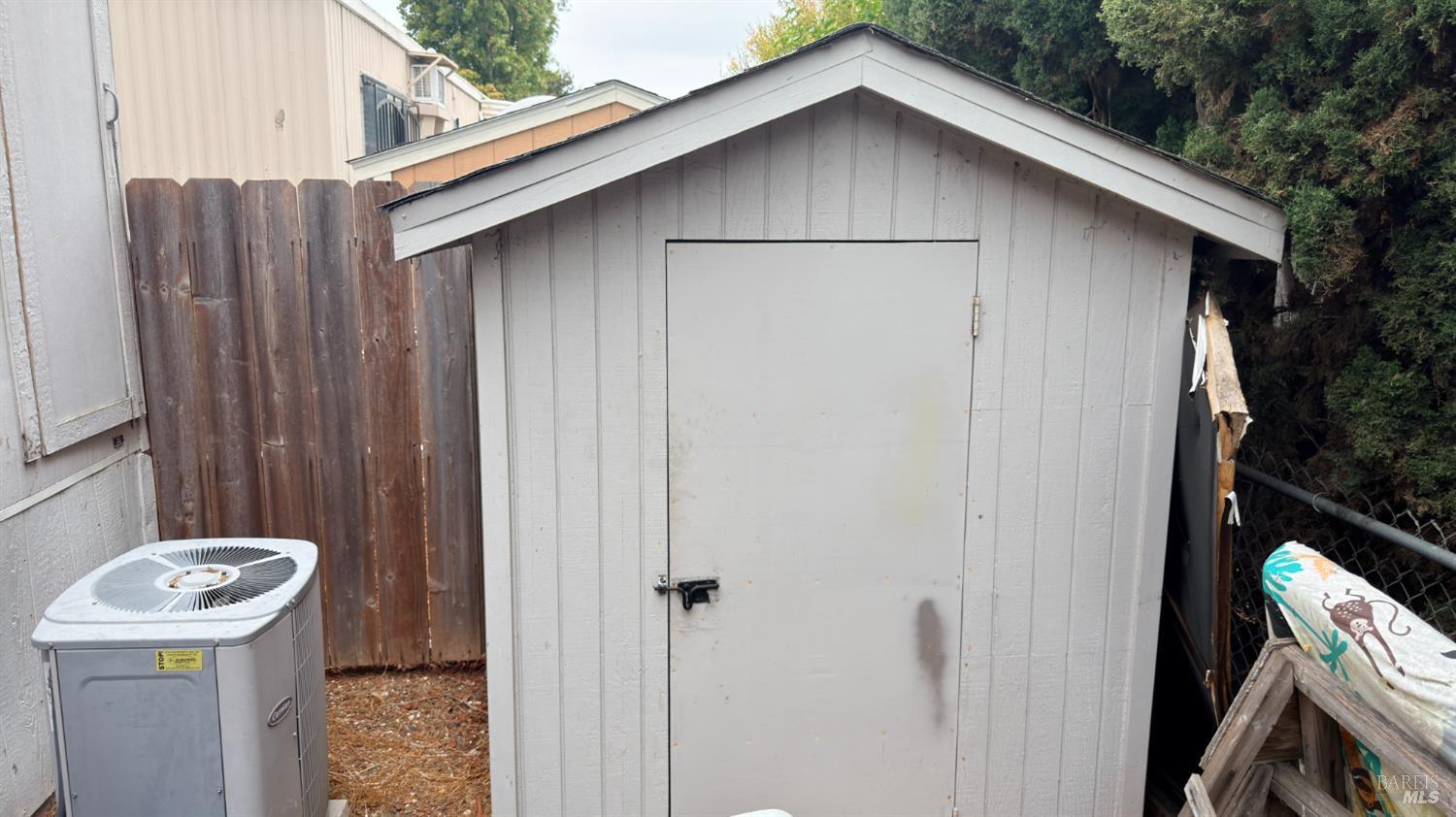 Property photo 28