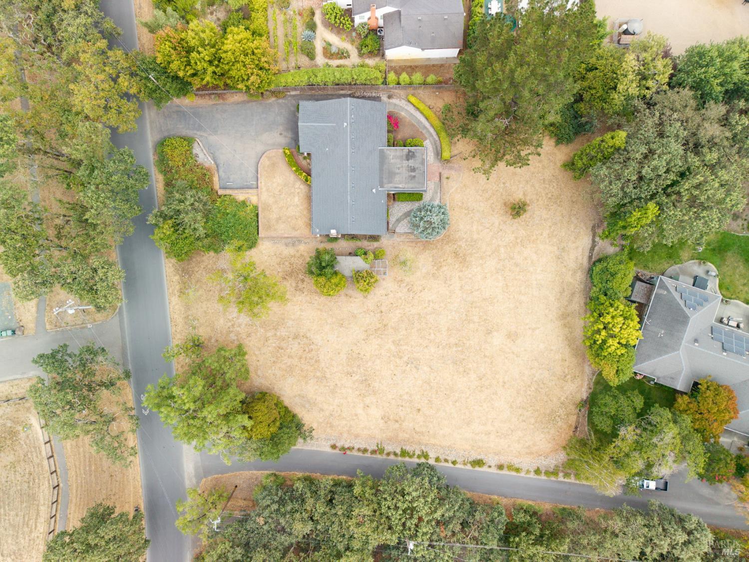 Property photo 43