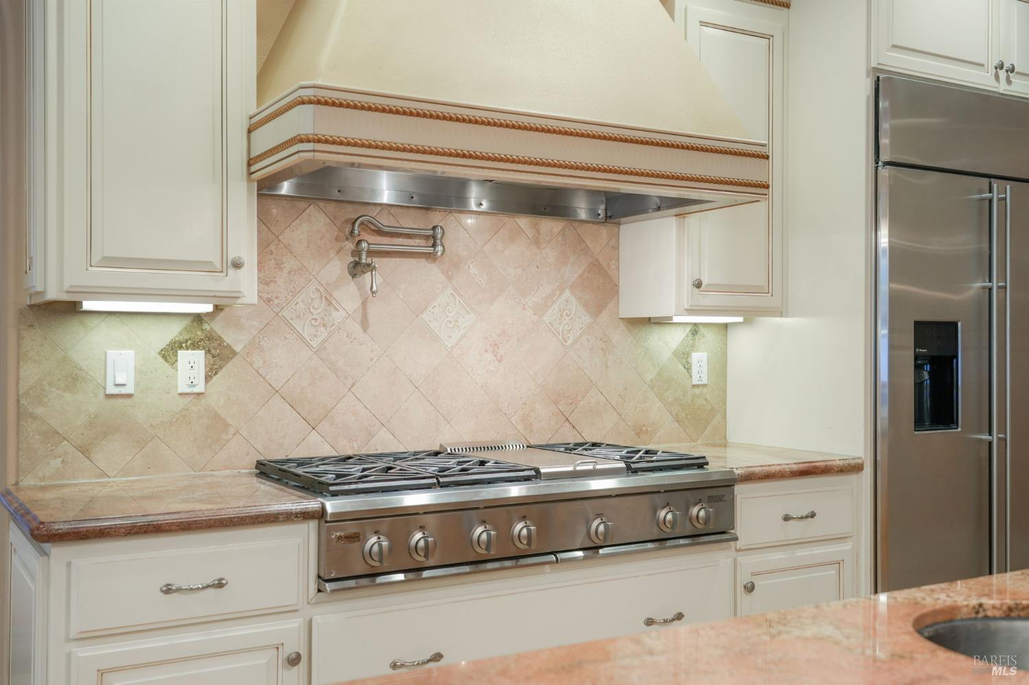 Property photo 28