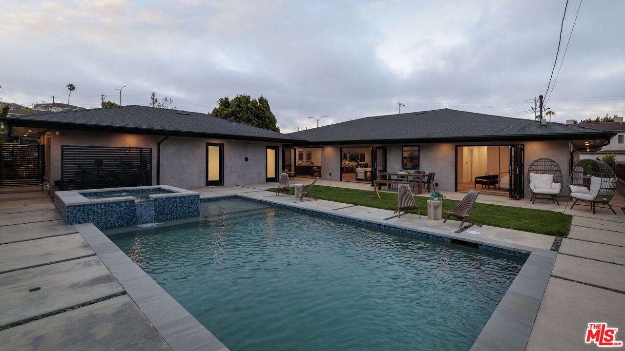 Property photo 32