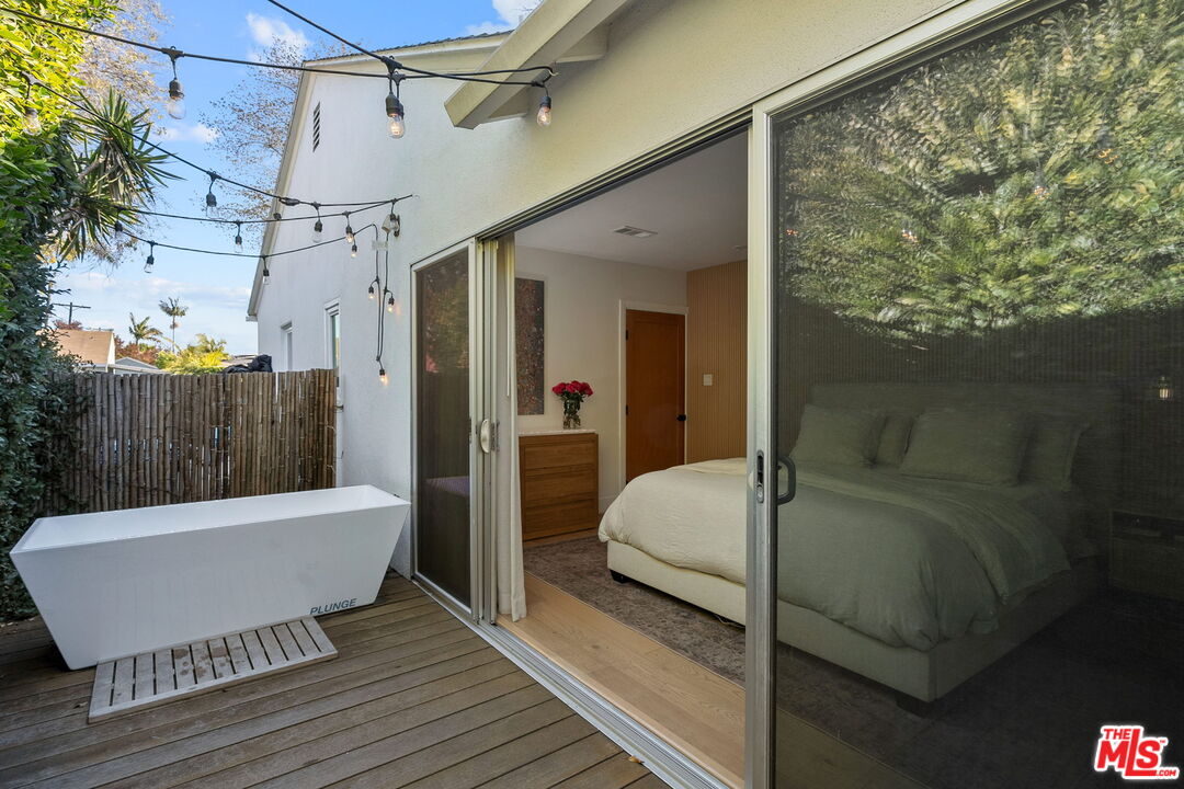 Property photo 33