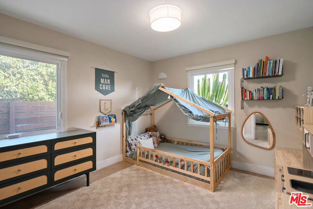 Property photo 35