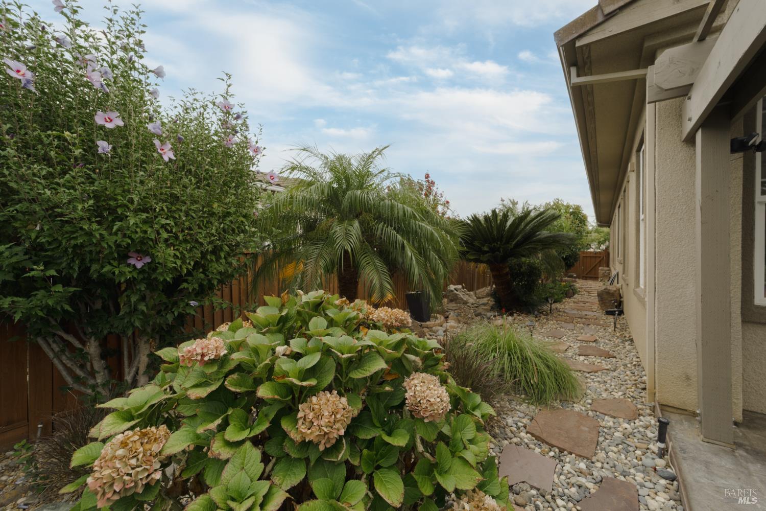 Property photo 50