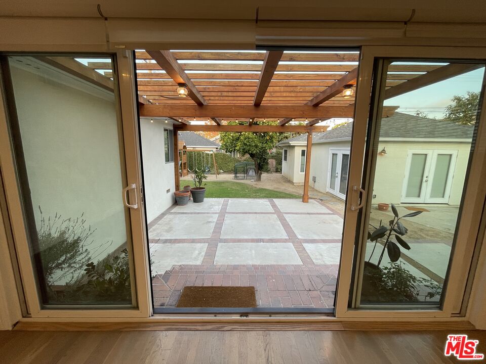 Property photo 28