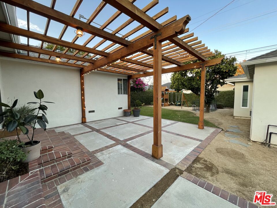 Property photo 29