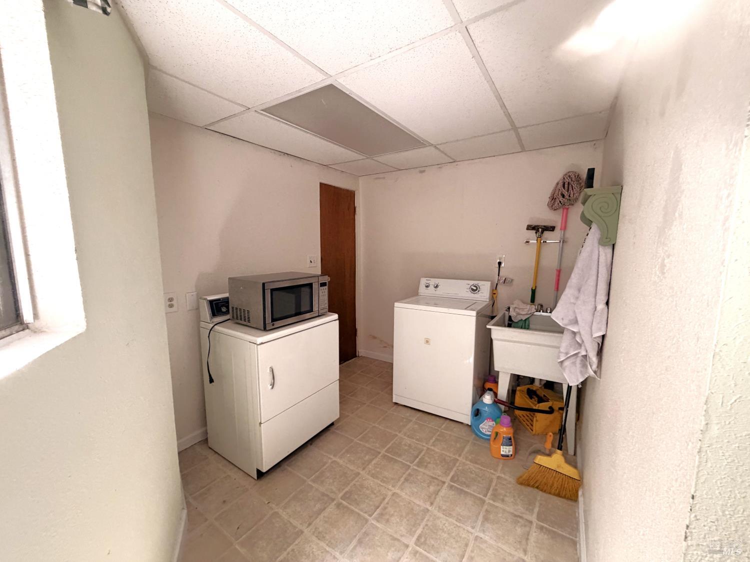 Property photo 32