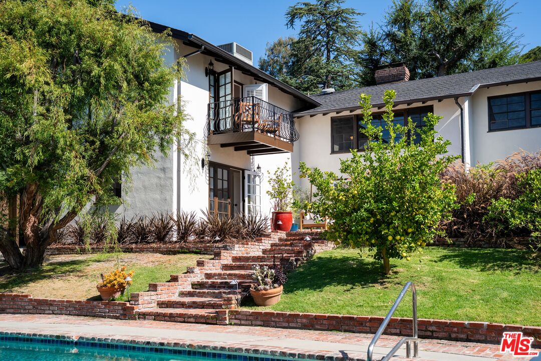 Property photo 30