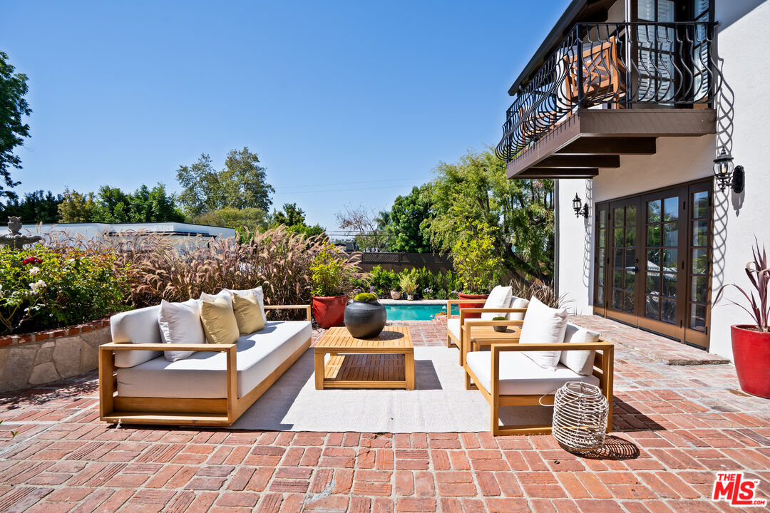 Property photo 32