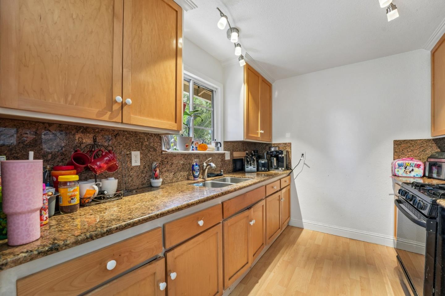 Property photo 38