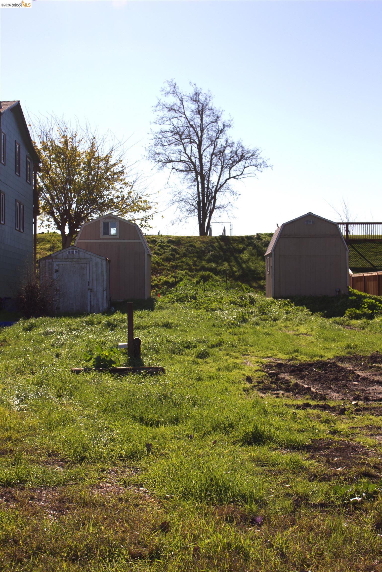 Property photo 23