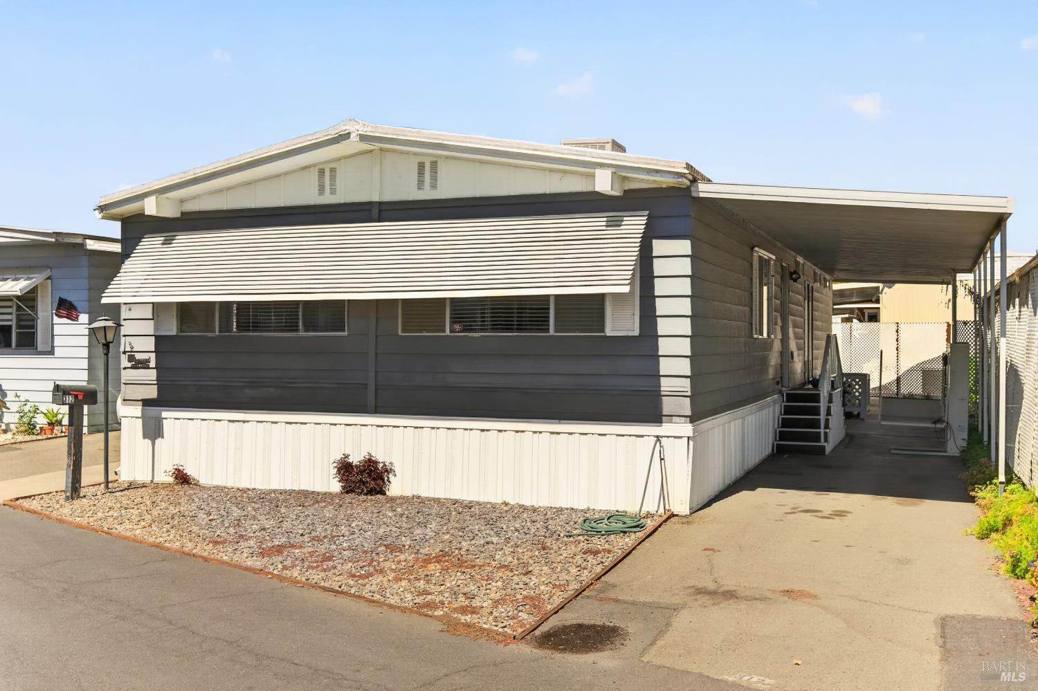 Property photo 31