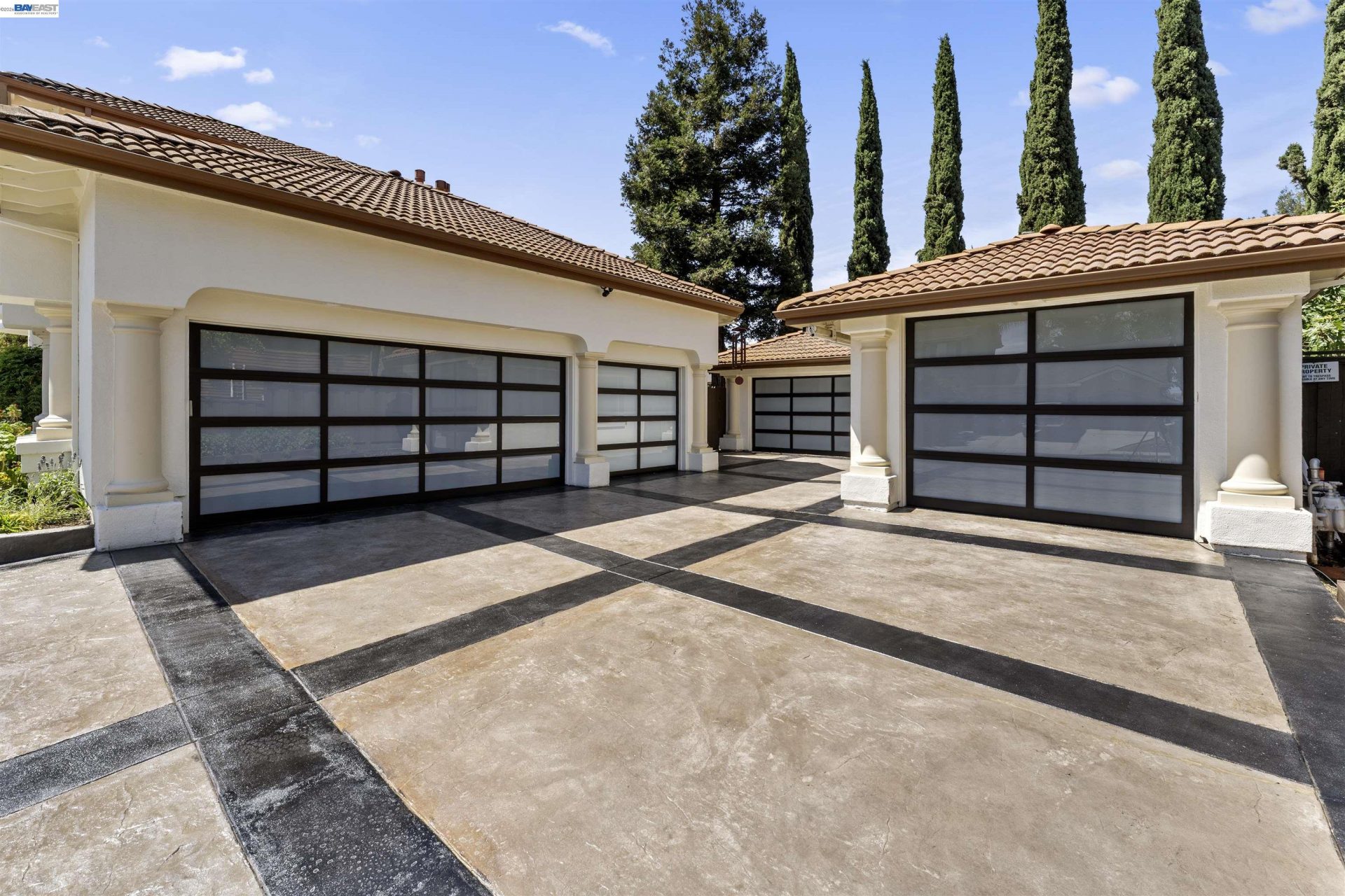 Property photo 44