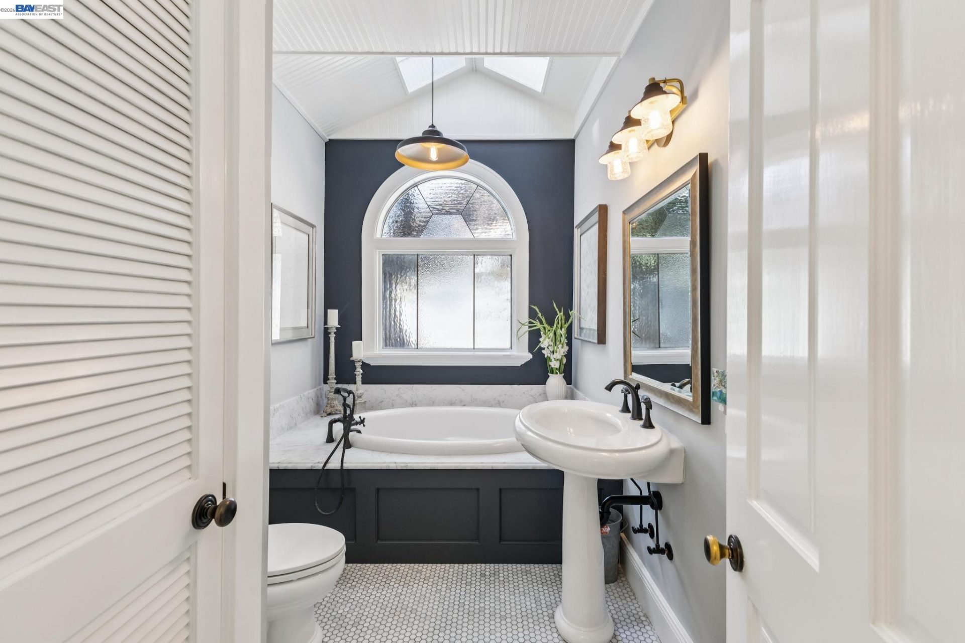 Property photo 22