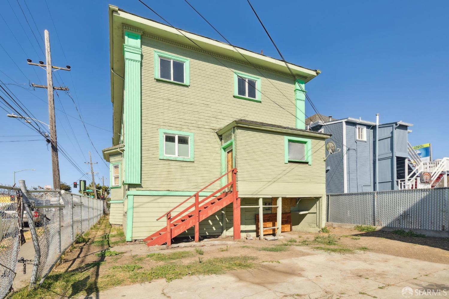 Property photo 33