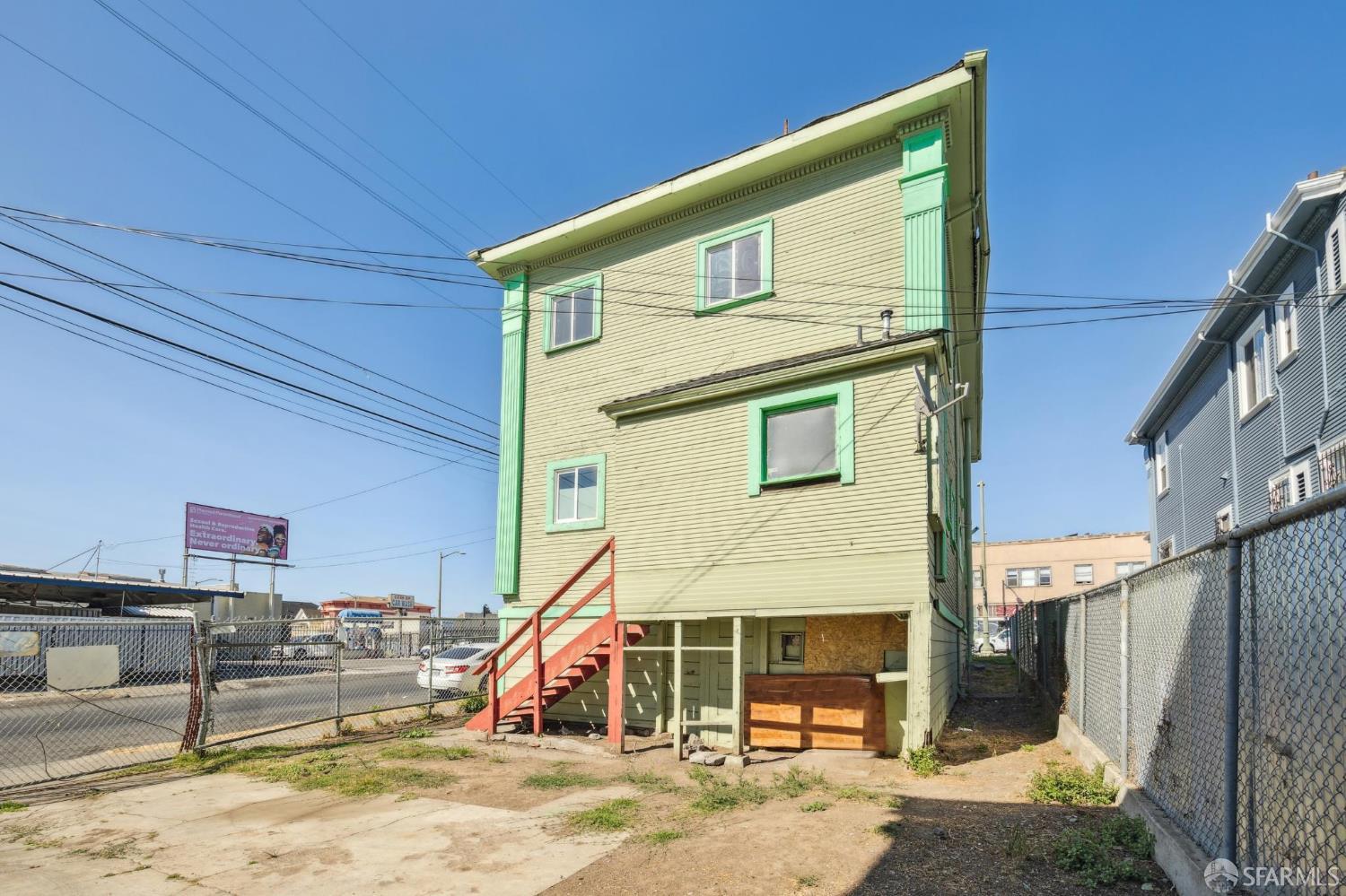 Property photo 35