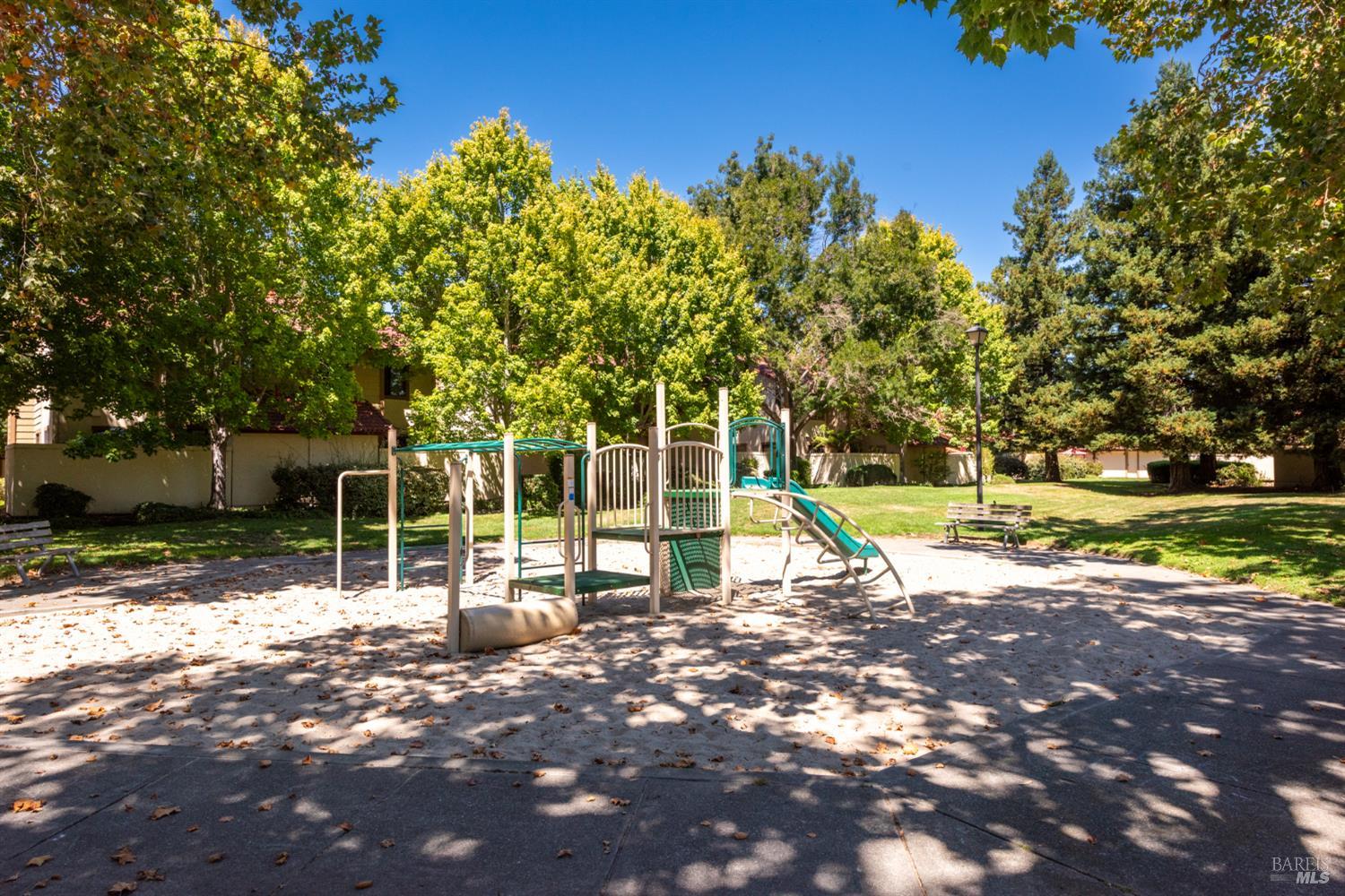 Property photo 34