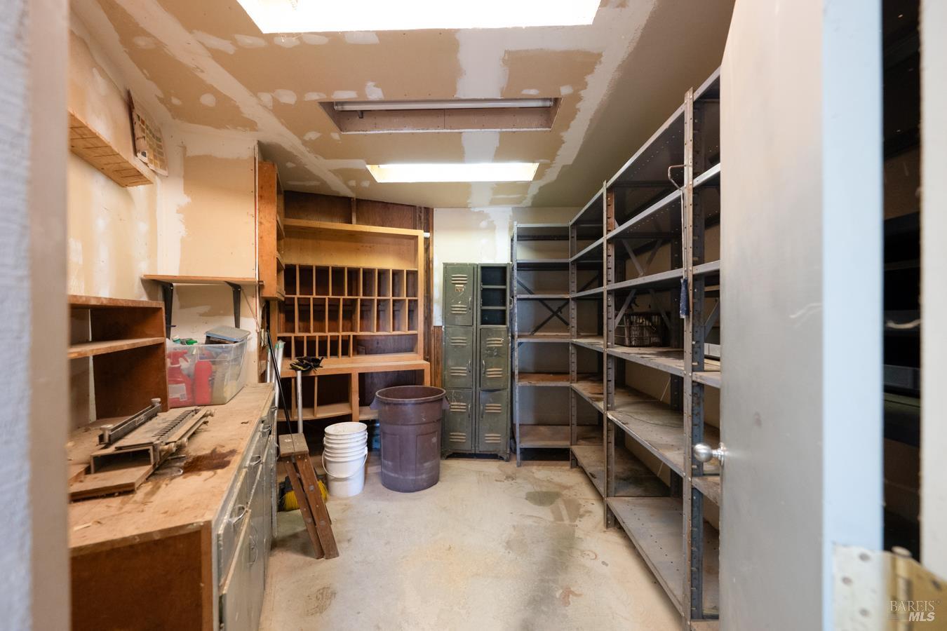 Property photo 34