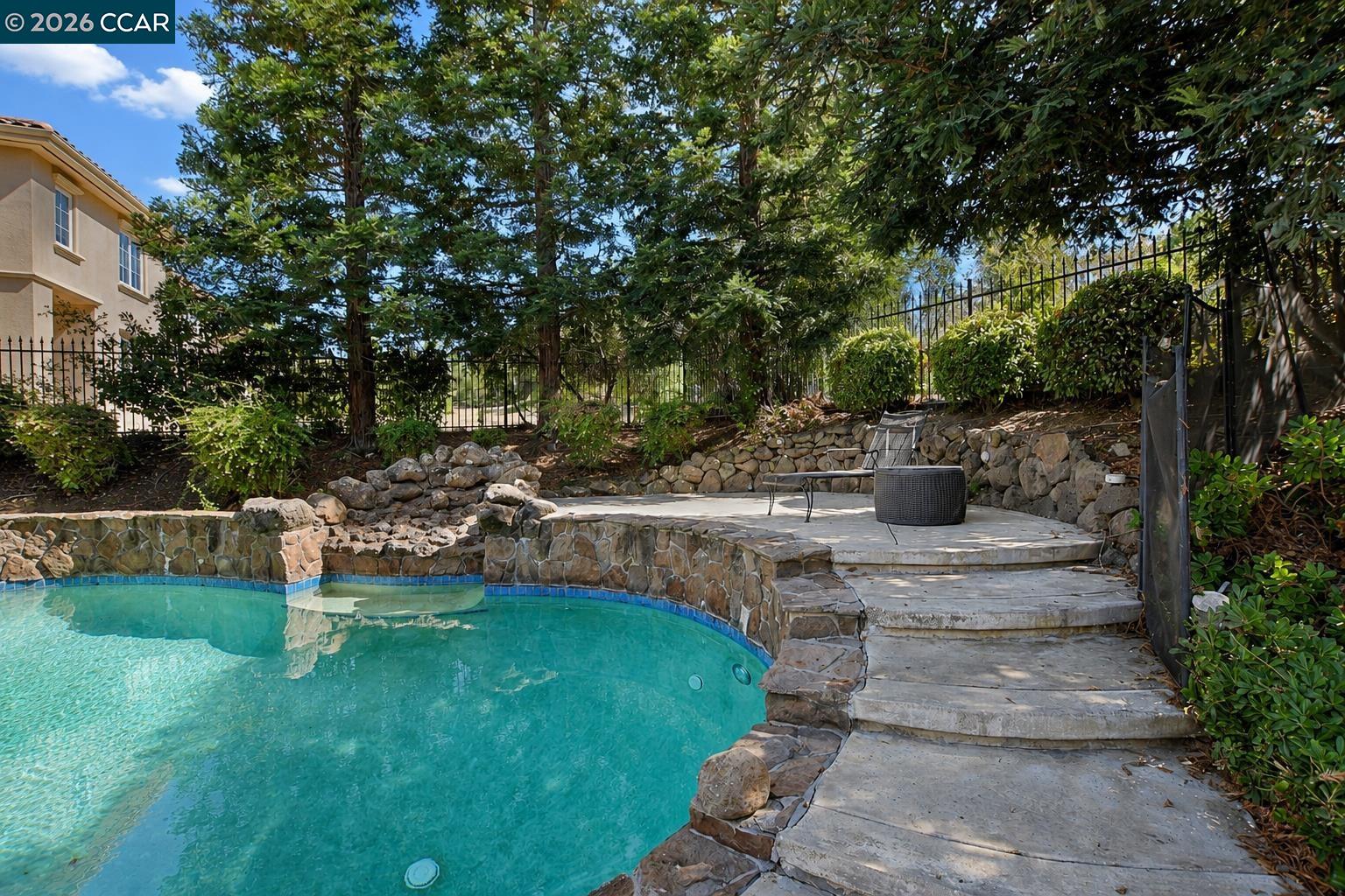 Property photo 46