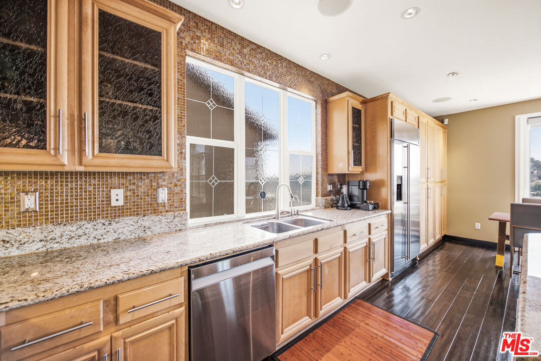 Property photo 27