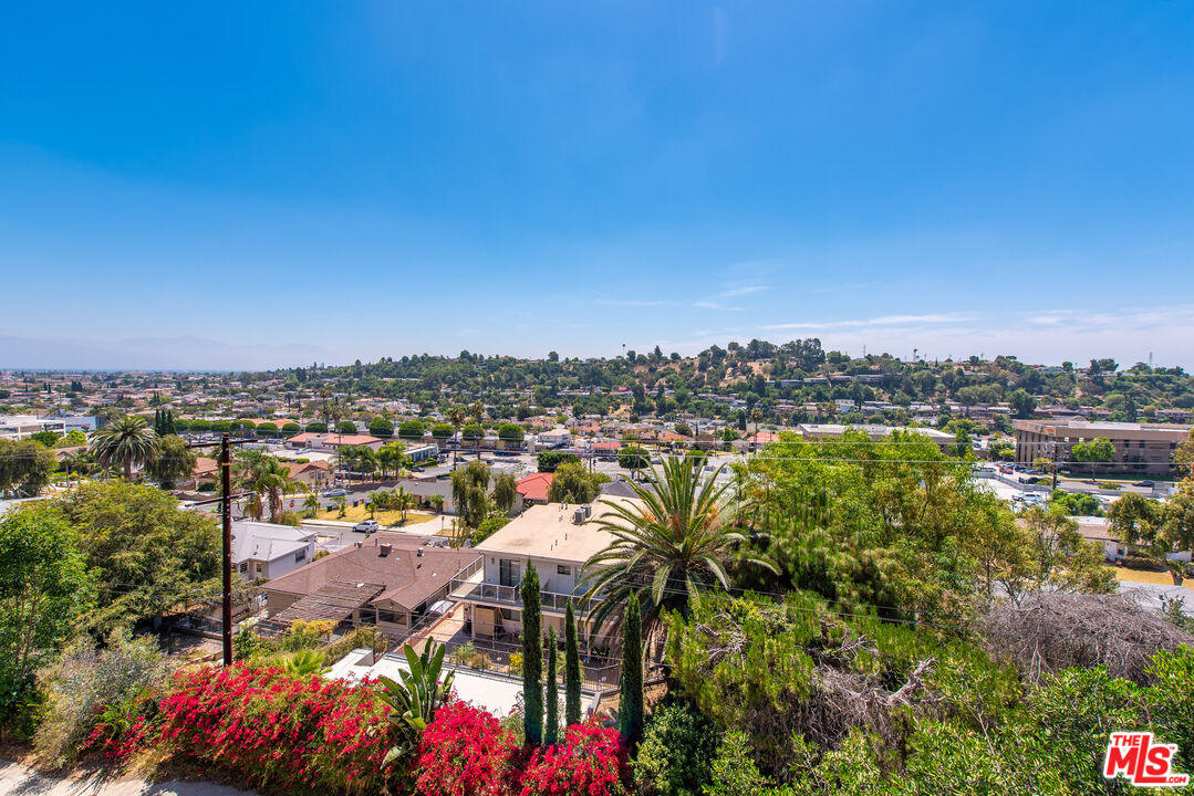 Property photo 48