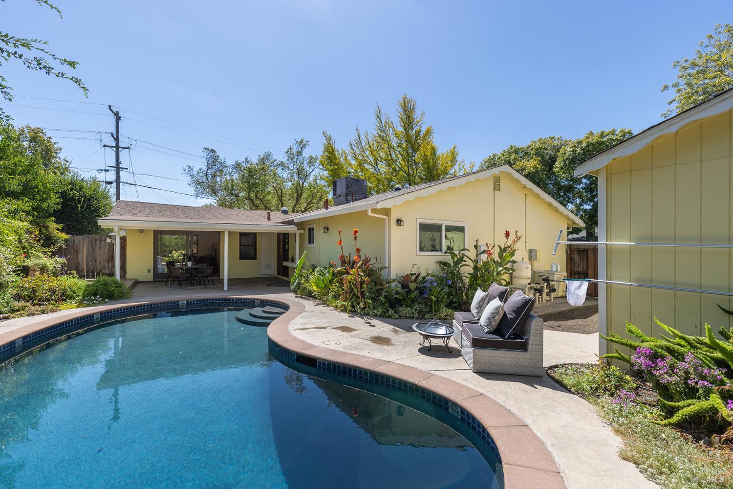 Property photo 45
