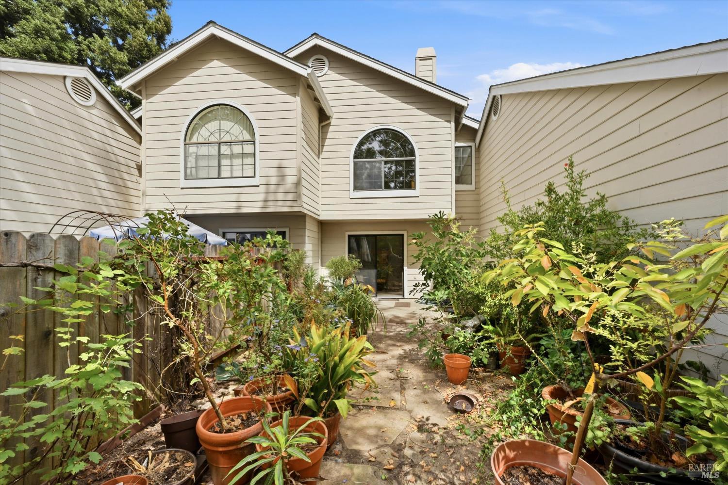 Property photo 32