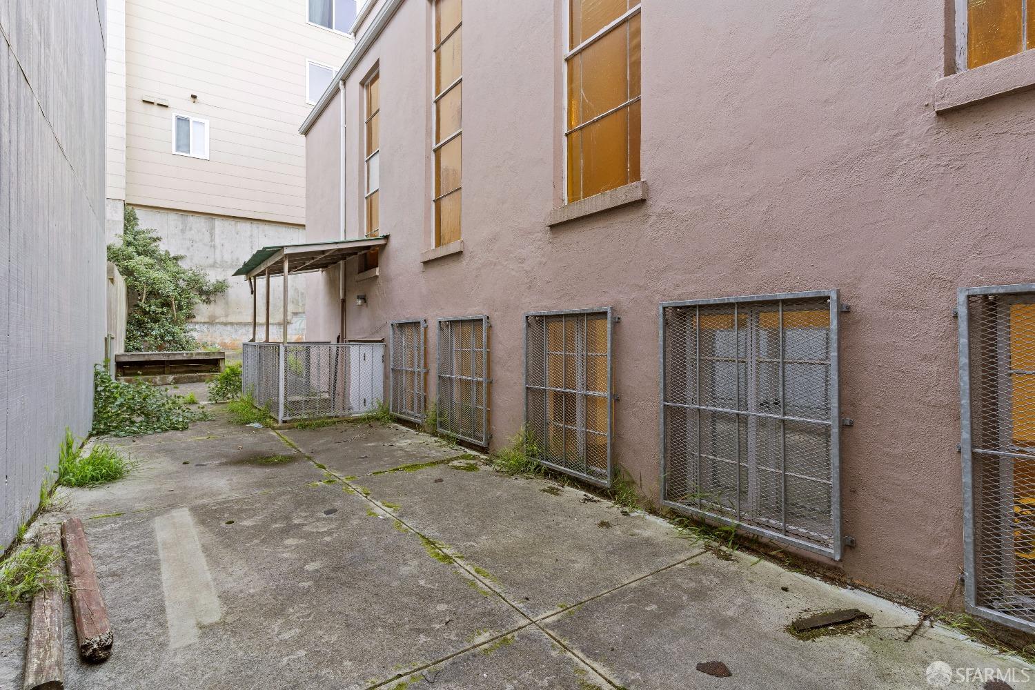 Property photo 34