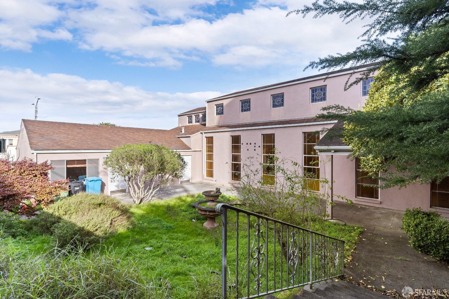 Property photo 35