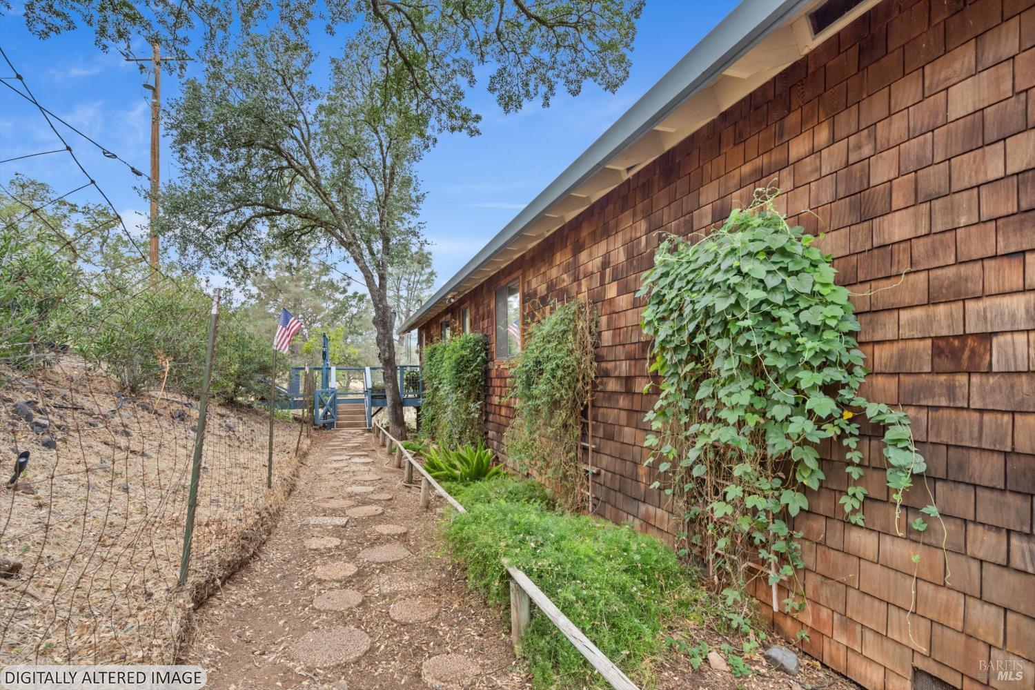Property photo 32