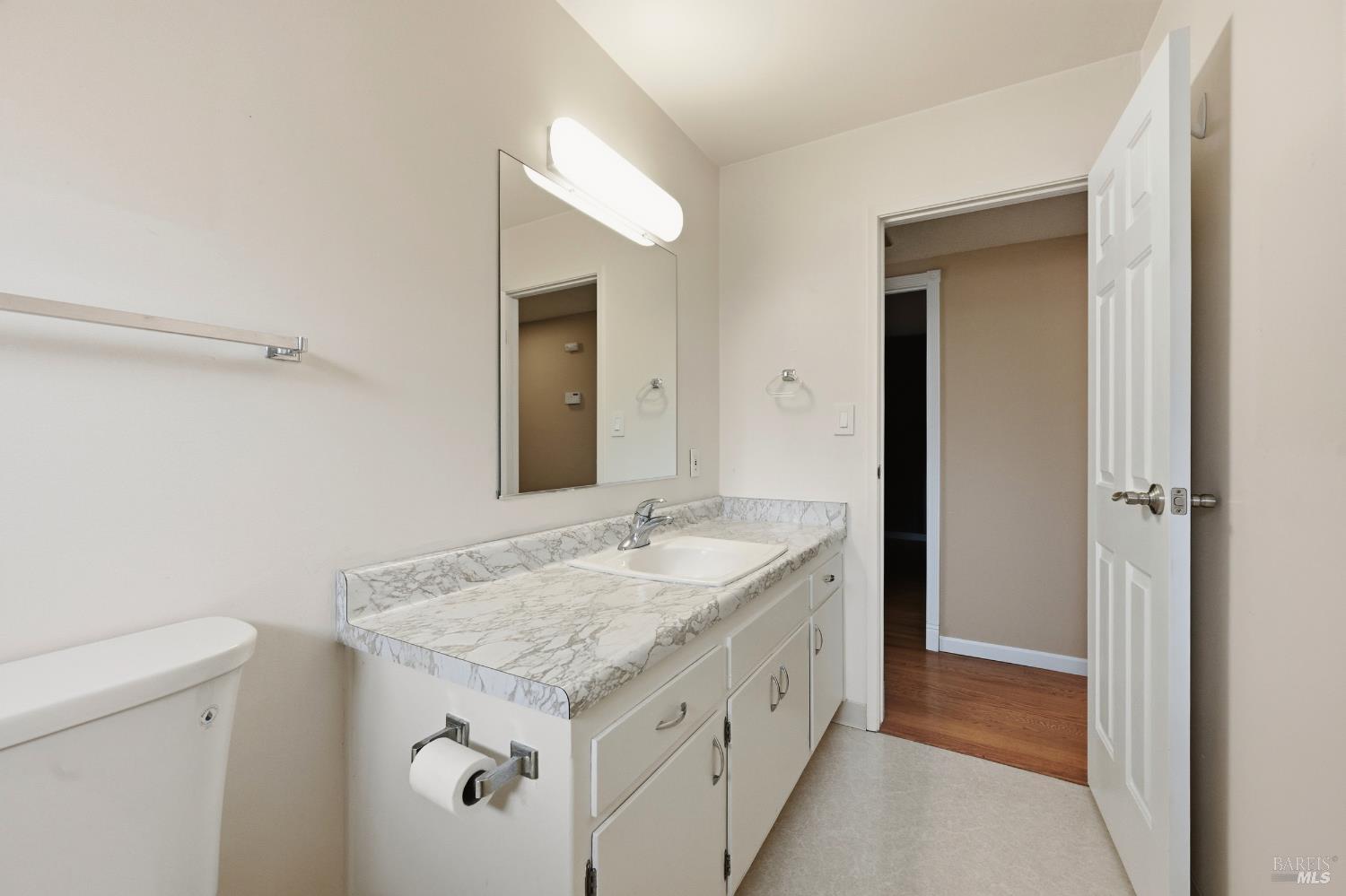 Property photo 50