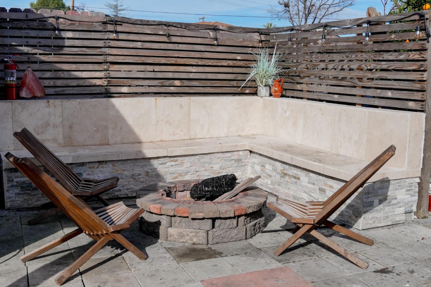 Property photo 25