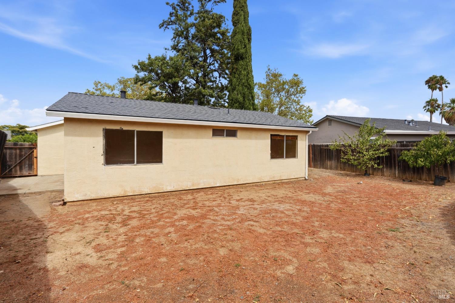 Property photo 31
