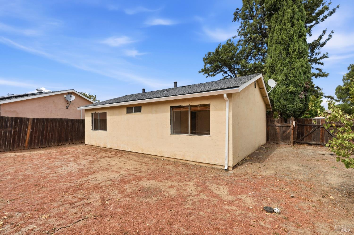 Property photo 32