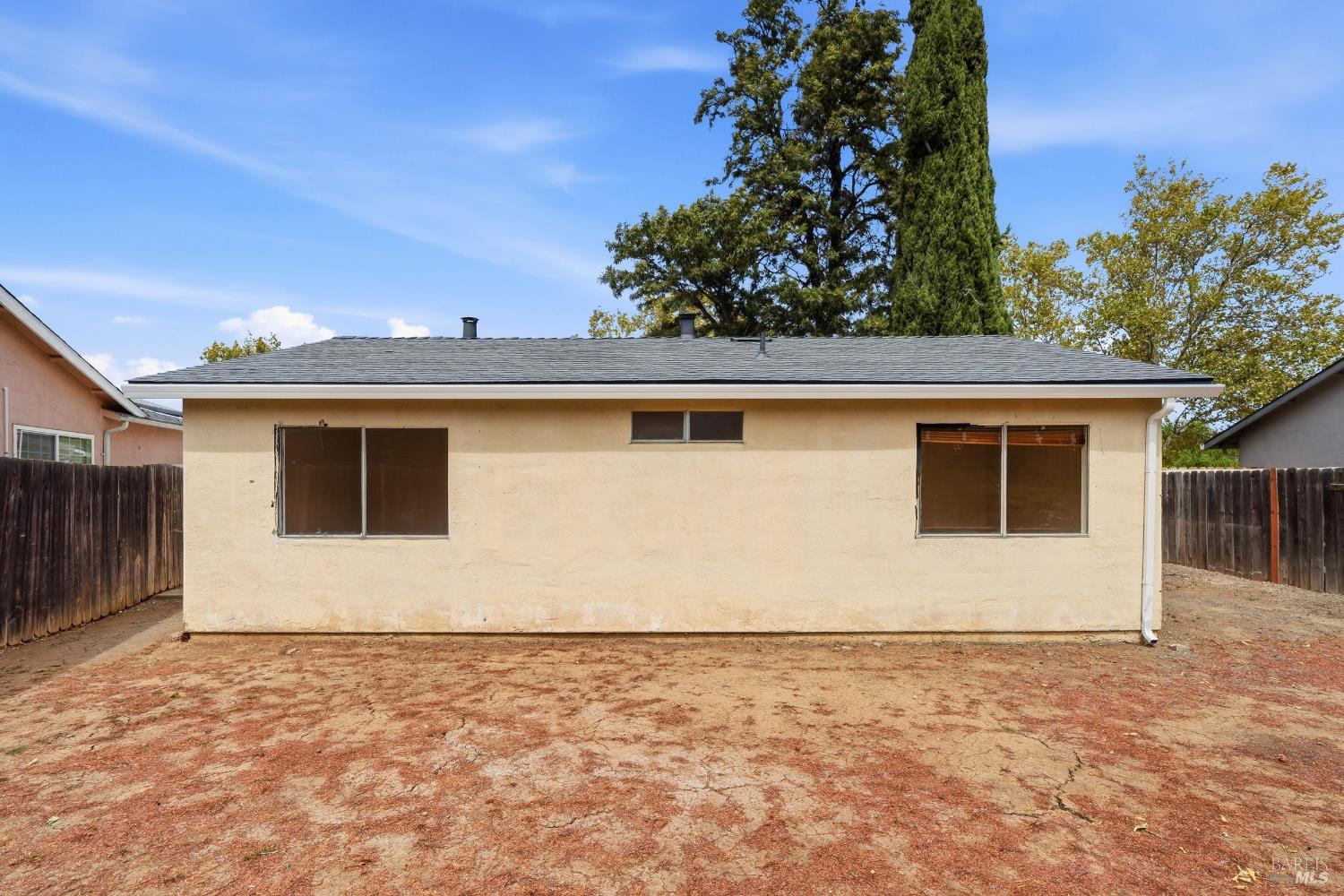 Property photo 36