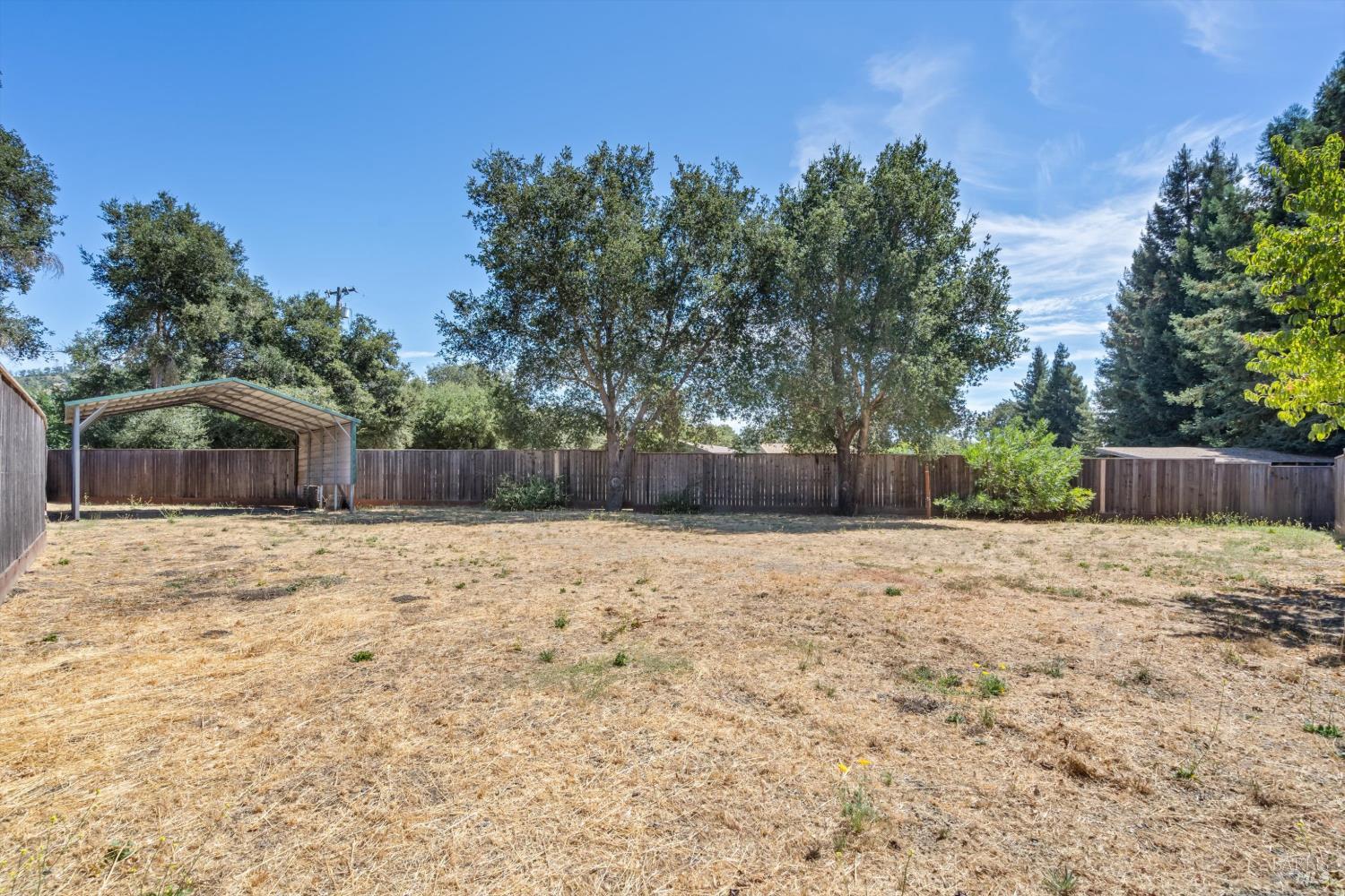 Property photo 38