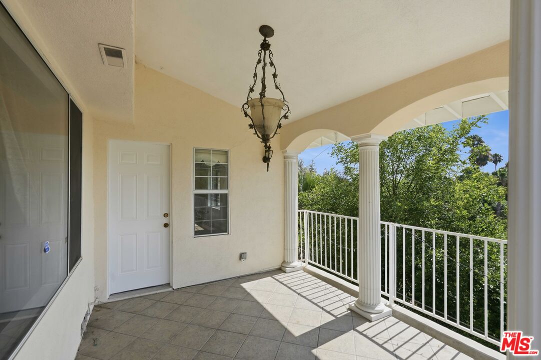 Property photo 40