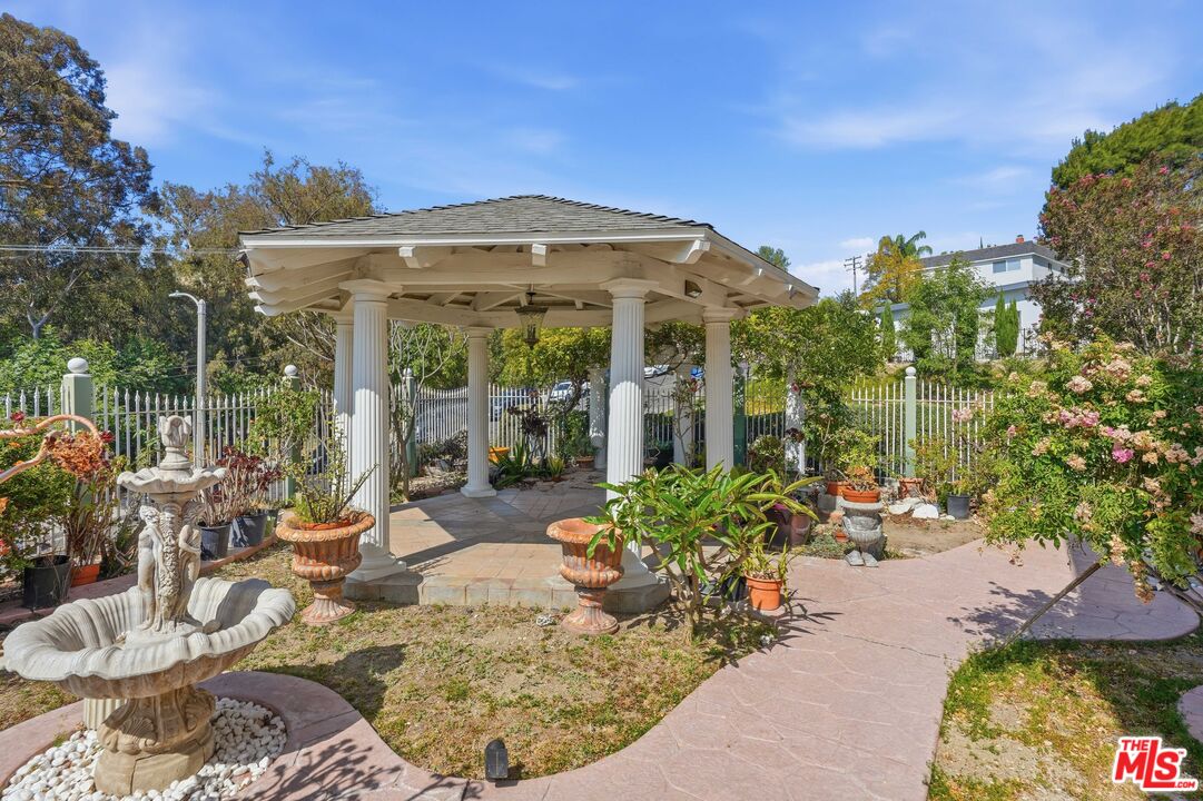 Property photo 42