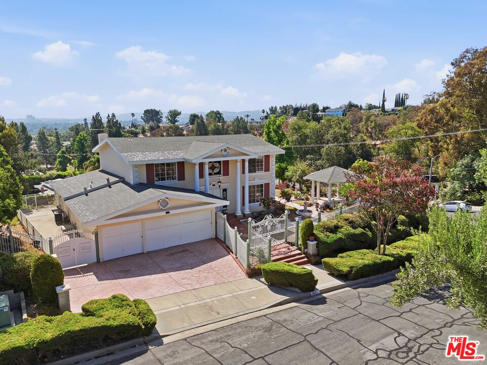 Property photo 9