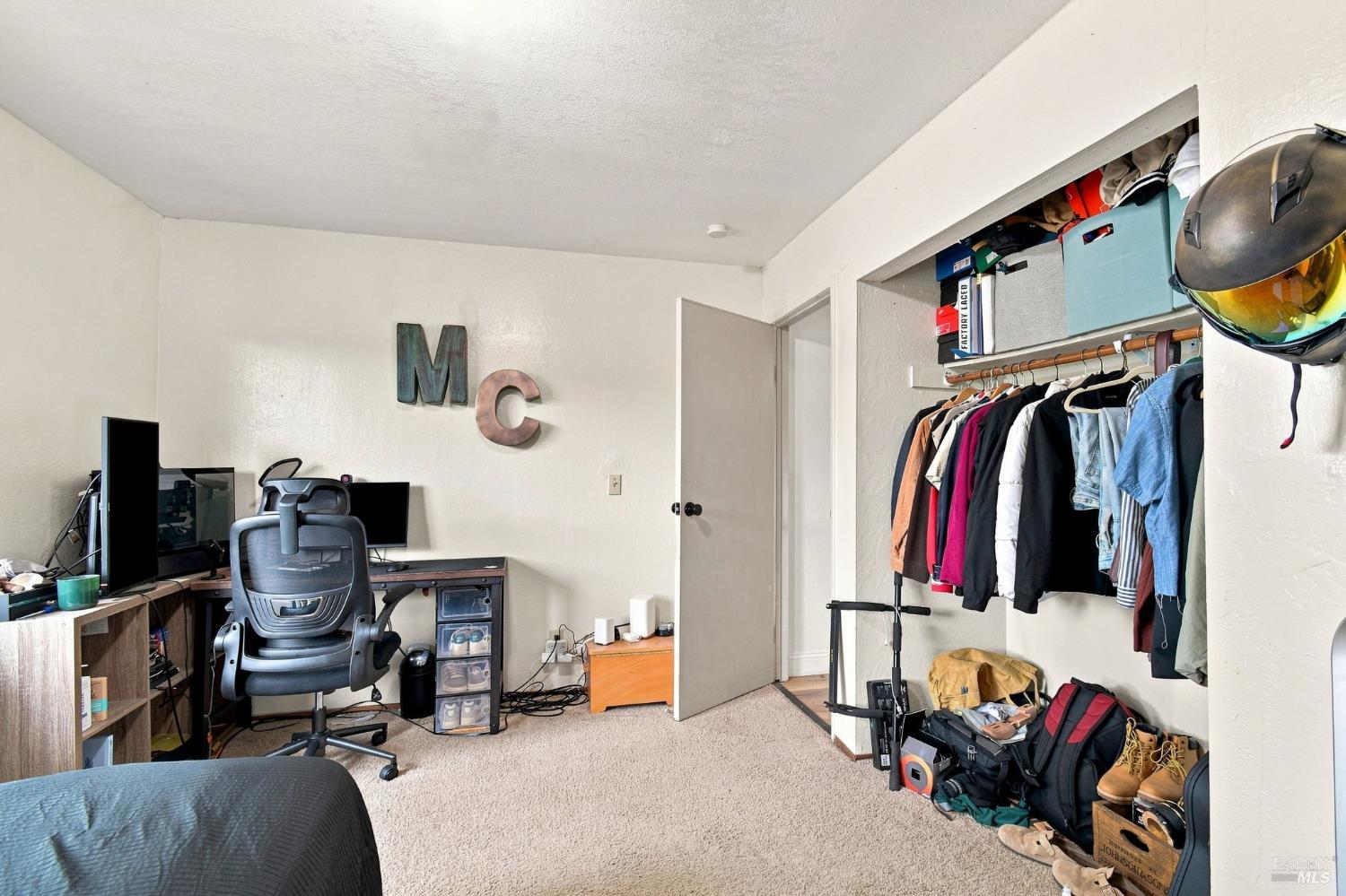 Property photo 31