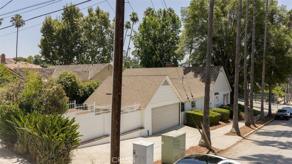 Property photo 36