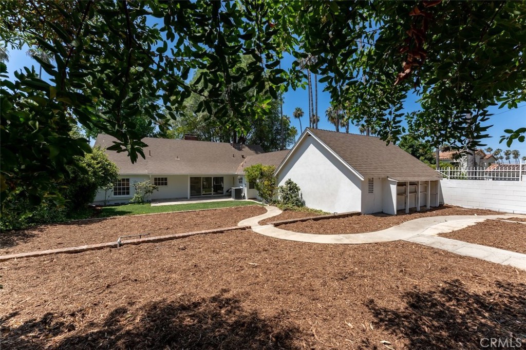 Property photo 40