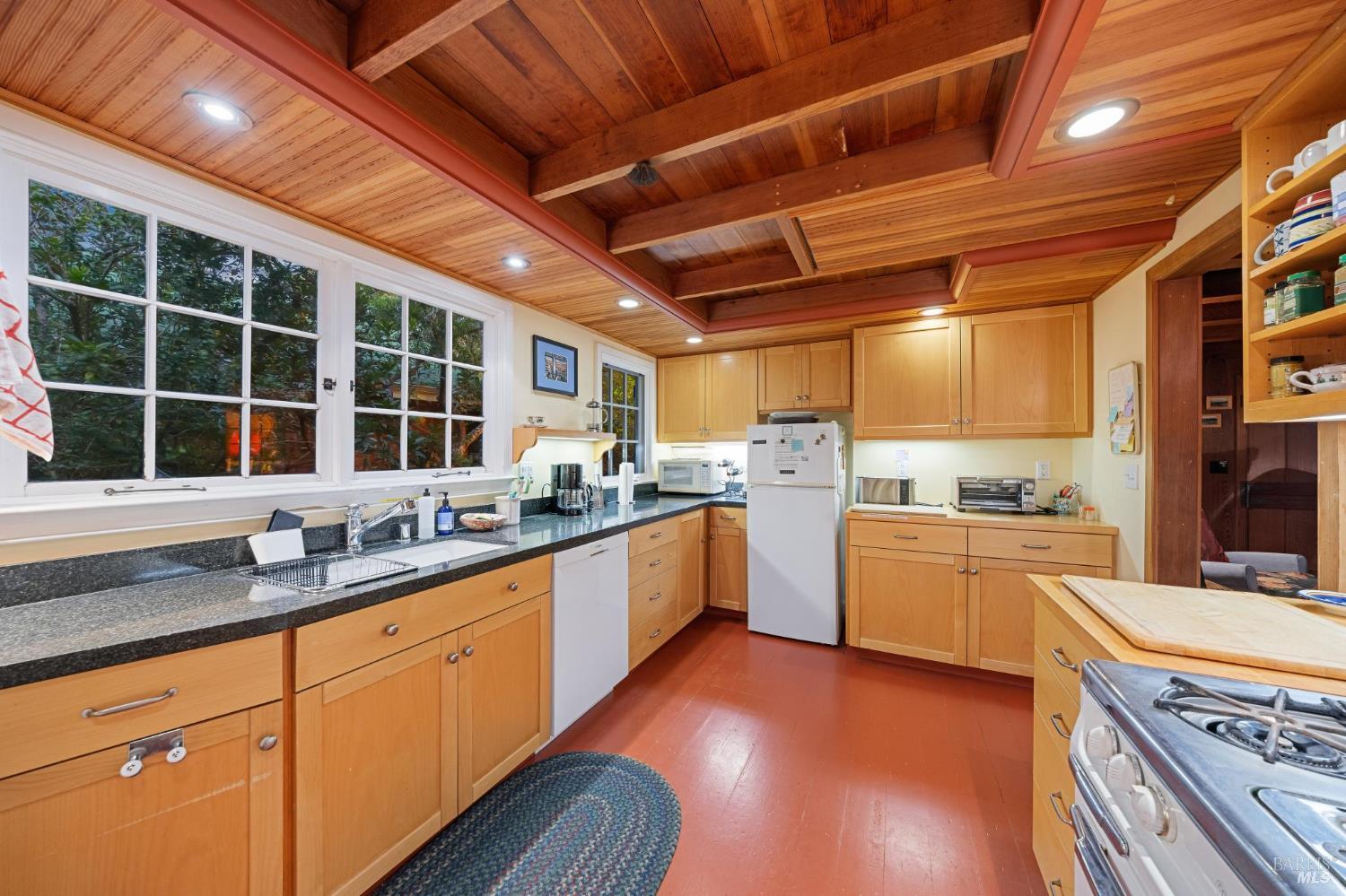 Property photo 48