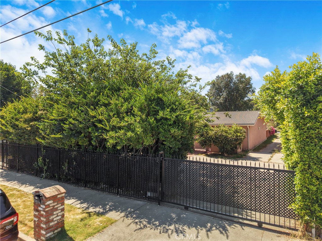 Property photo 40