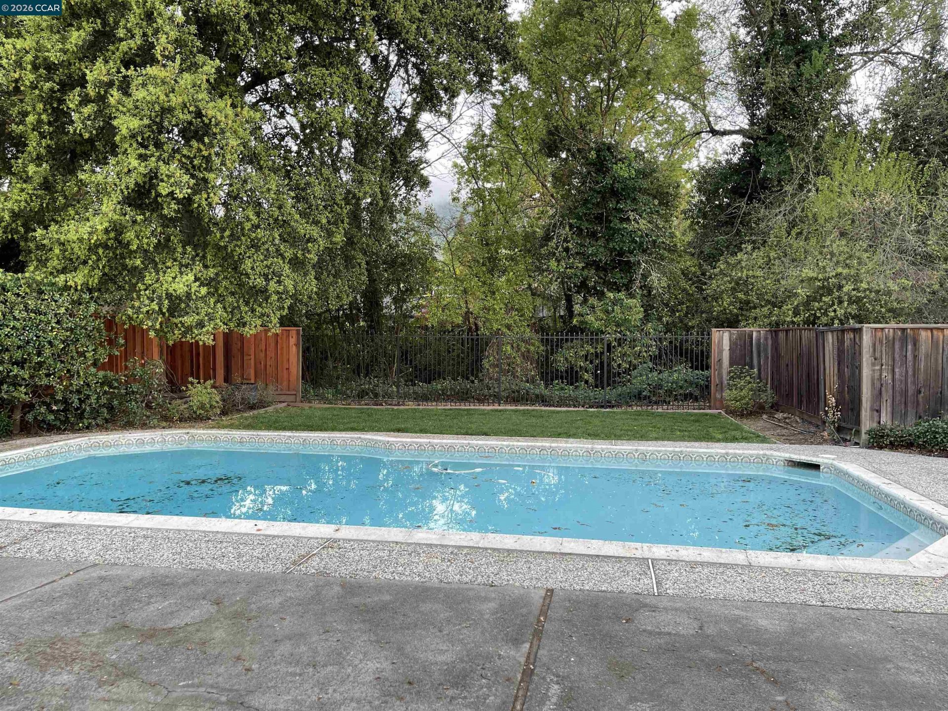 Property photo 43