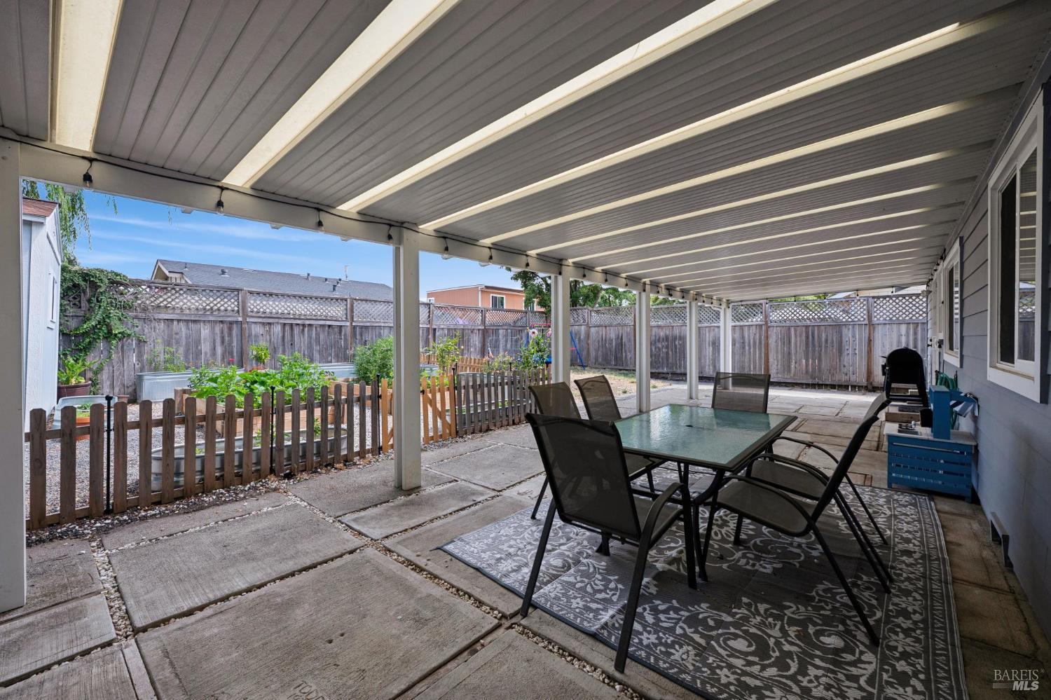Property photo 25