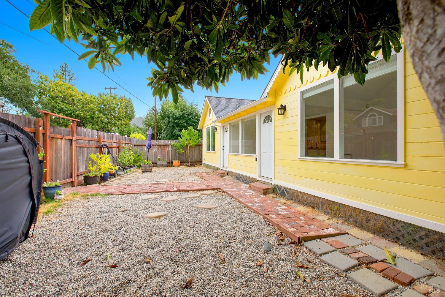 Property photo 8