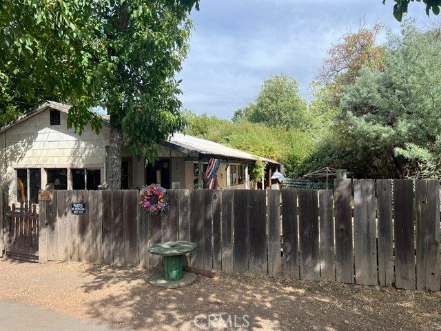 Property photo 44