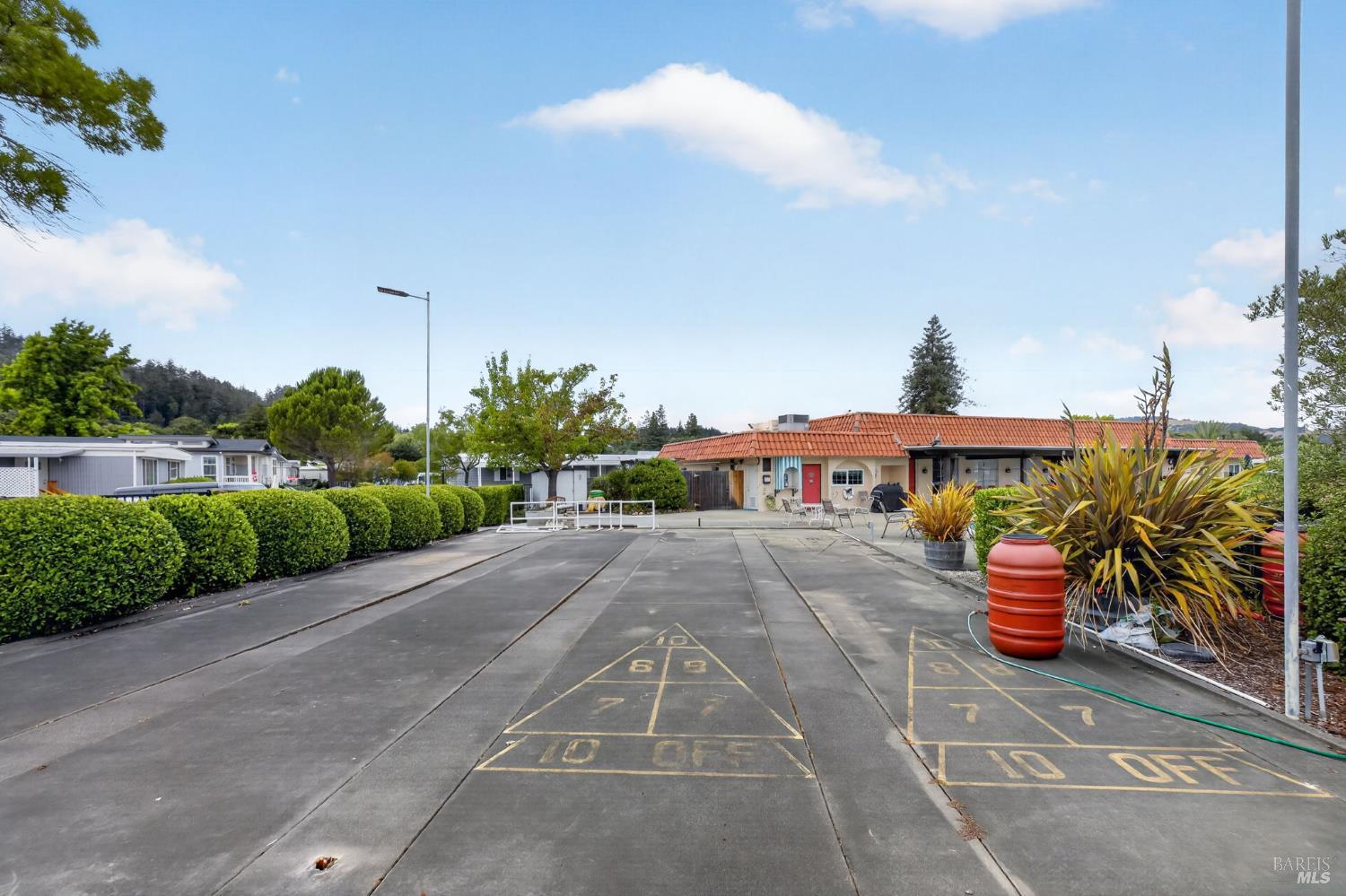 Property photo 37