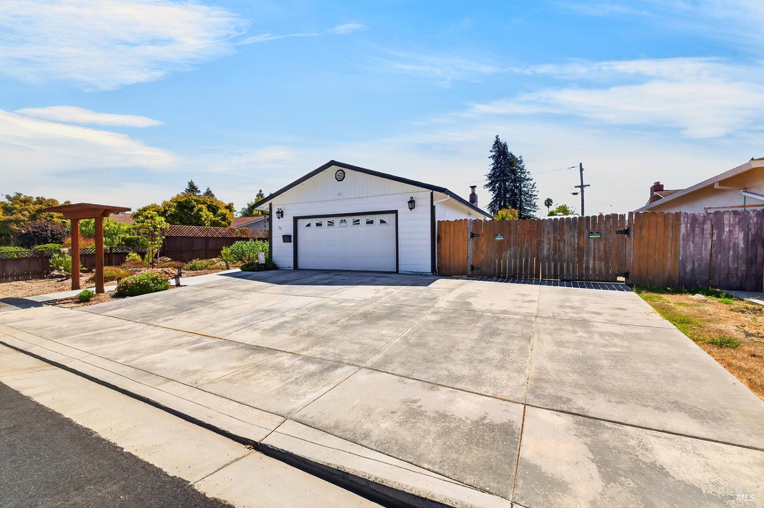 Property photo 38